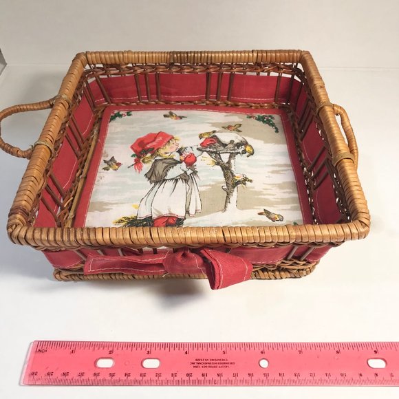 Vintage Christmas Birdhouse Napkin Bread Basket Red Ribbon Bow Holly Birds Nest - Picture 13 of 16